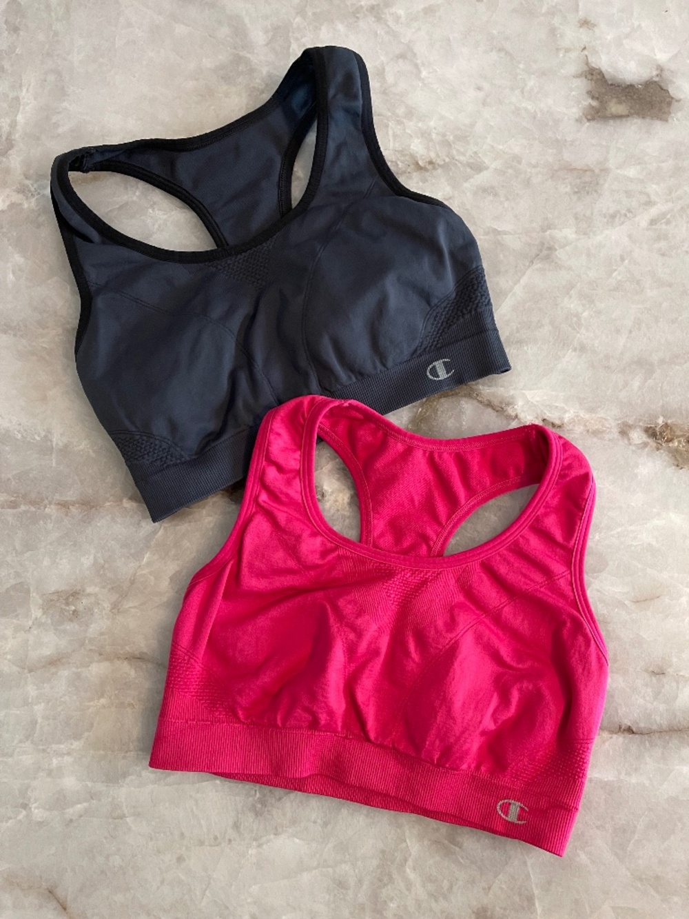Set of 2 Champion Seamless Racerback Sports Bras - Size Small - EUC